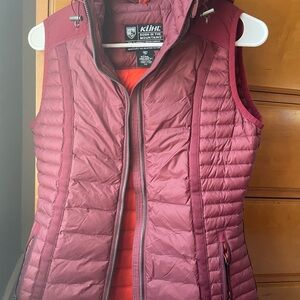 Kühl Burgundy Puffer Vest
